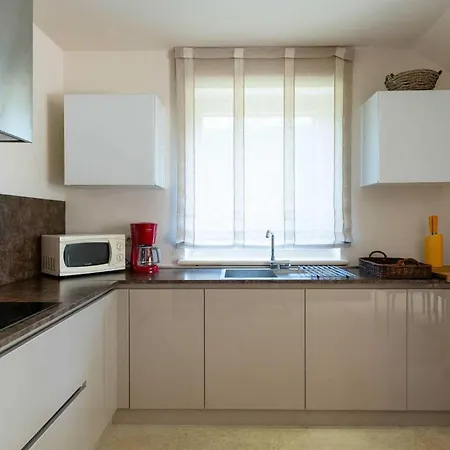 Allegra Holiday home *