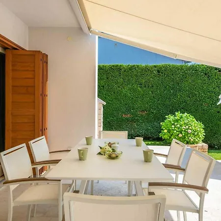Holiday home Allegra Tar-Vabriga